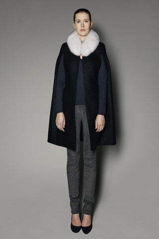 Lourdes Cape in Black Boucle